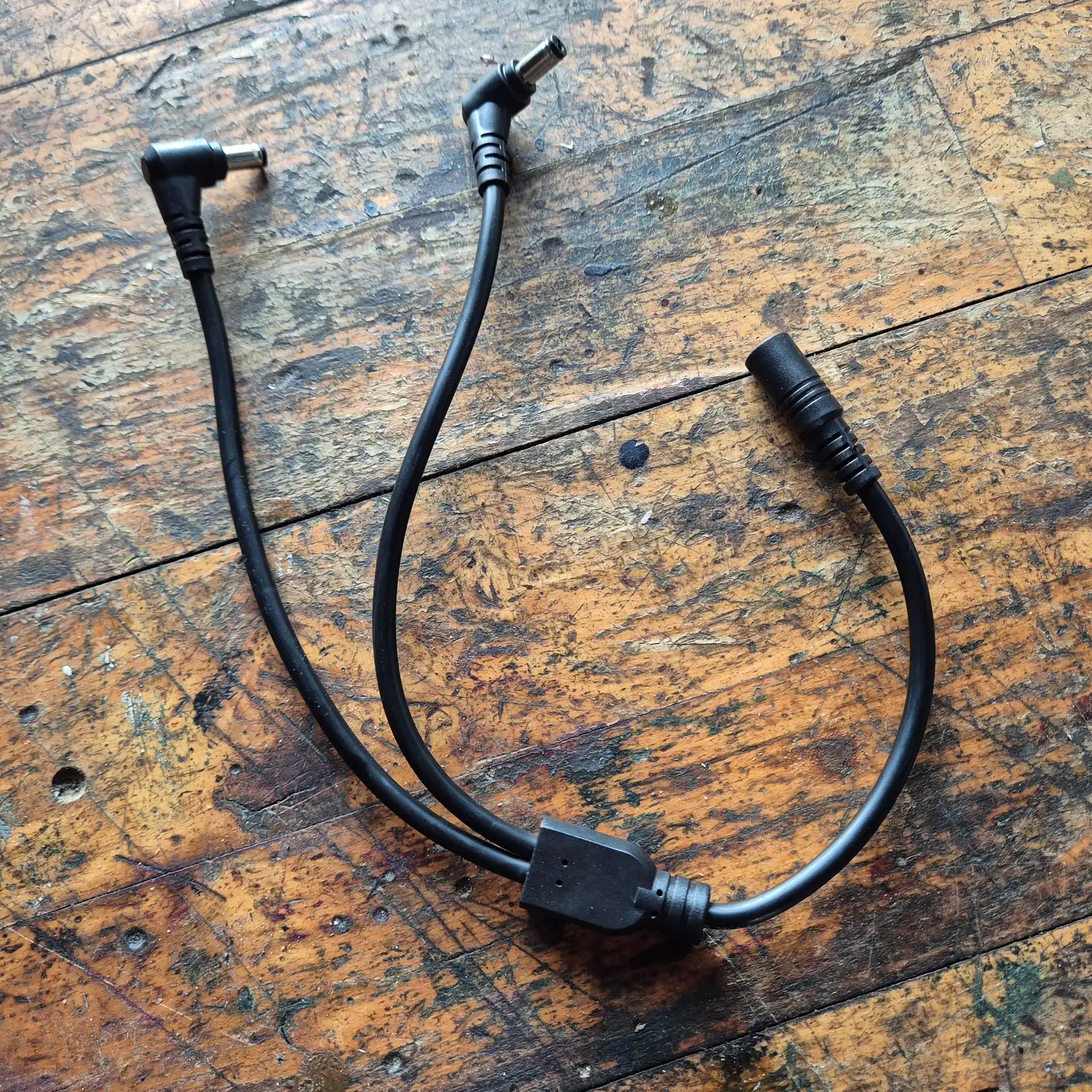 Y-cable